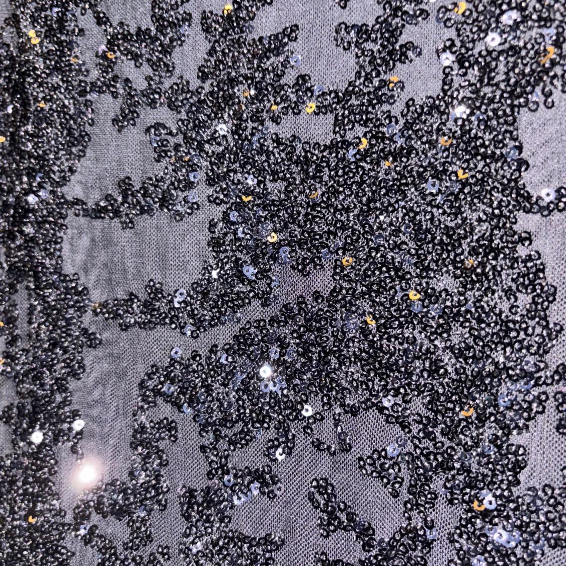 Glittrig långklänning från Bikbok - 2