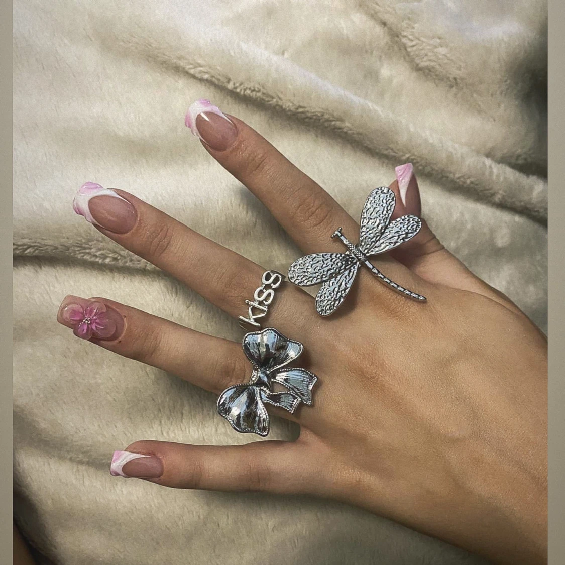 Snygga ringar i guld och silver  - 2