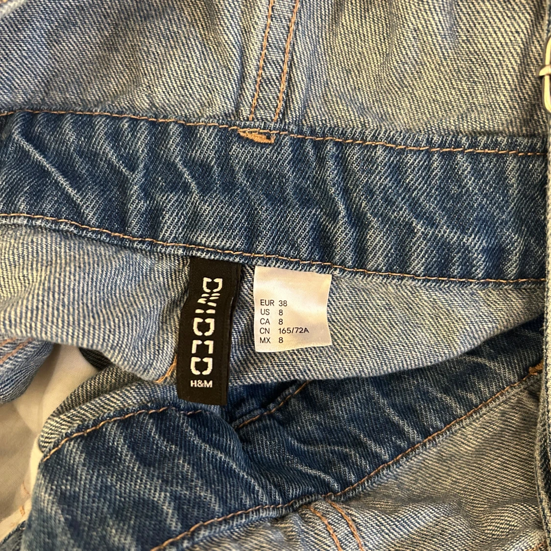  hängselshorts från H&M Divided - 2