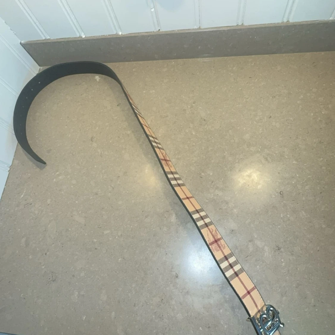  Bur$erry bälte  - 2