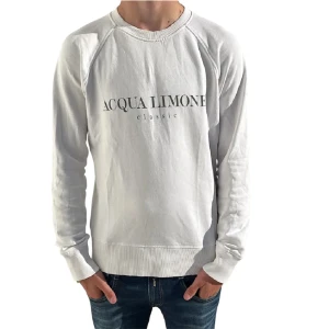 Acqua Limone - Säljer Acqua Limone tröja. |skriv vid intresse eller fler bilder.| 