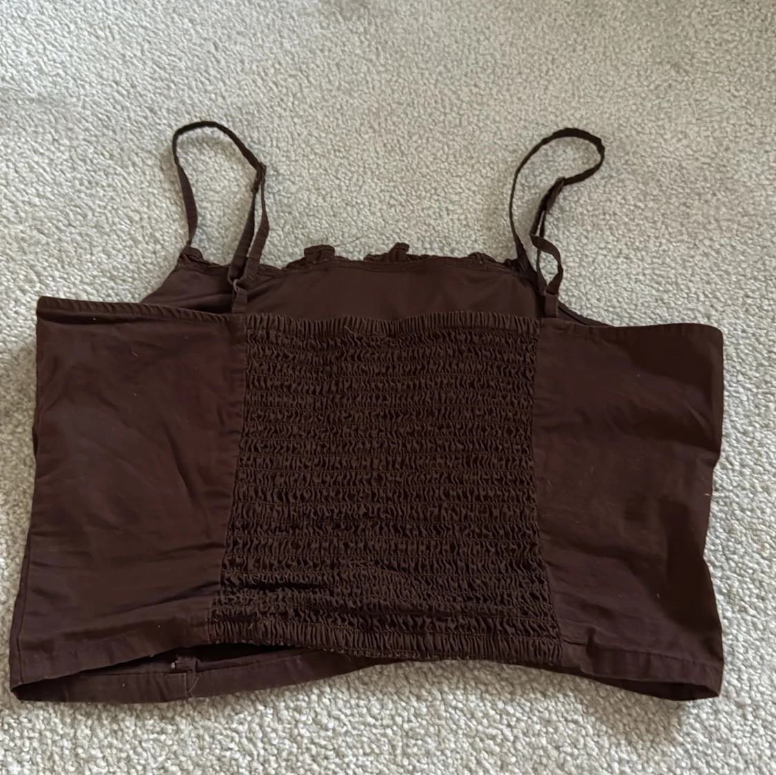 Brun croppad linnetopp från H&M Divided - 1