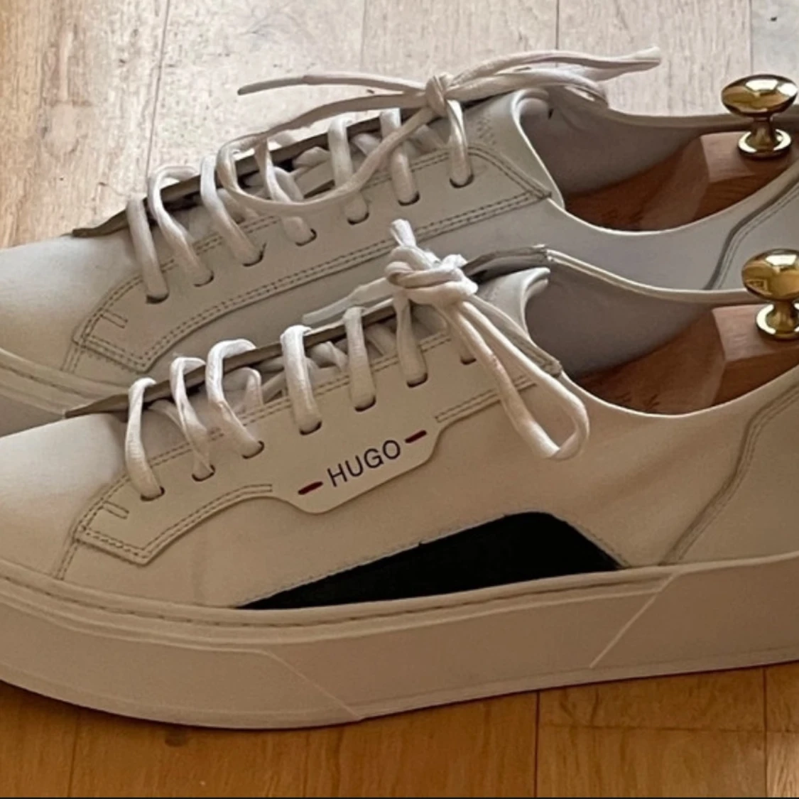 Hugo Boss herrsneakers i stl. 42 - 1