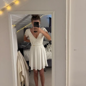 Student klänning  - Storlek XS, pris 150:- vid frågor kontakta mig 🫶🏽