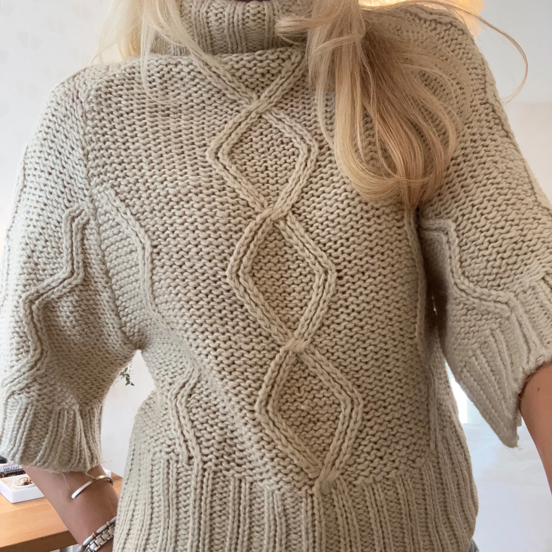 Beige stickad topp - 4