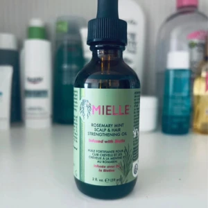 Mielle Rosemary Mint Scalp & Hair Oil - Har bara testat.