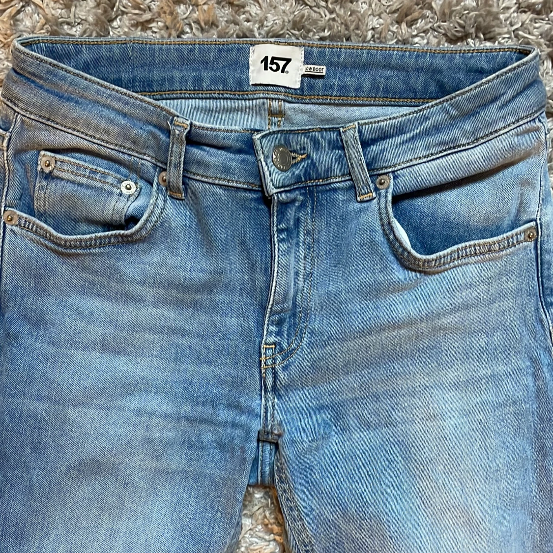 Ljusblå bootcut jeans från 157 - 3