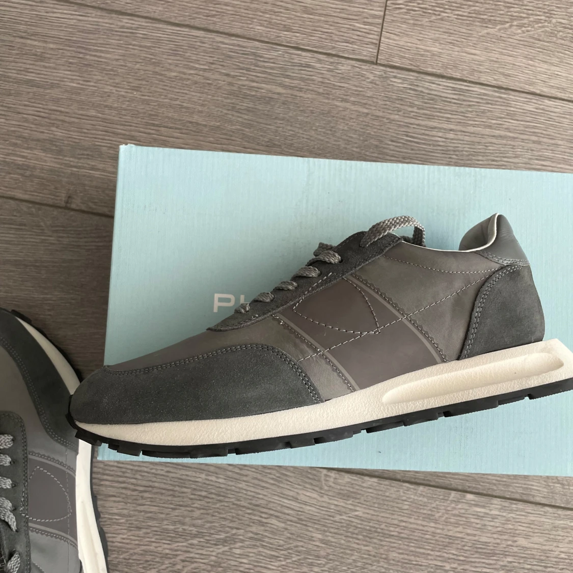 Philippe model trainers - 1