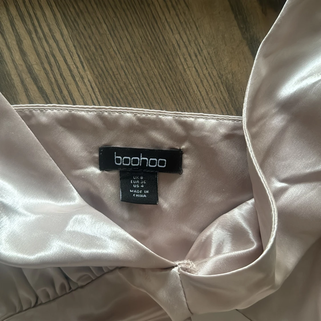 Ljusrosa balklänning från Boohoo - 2