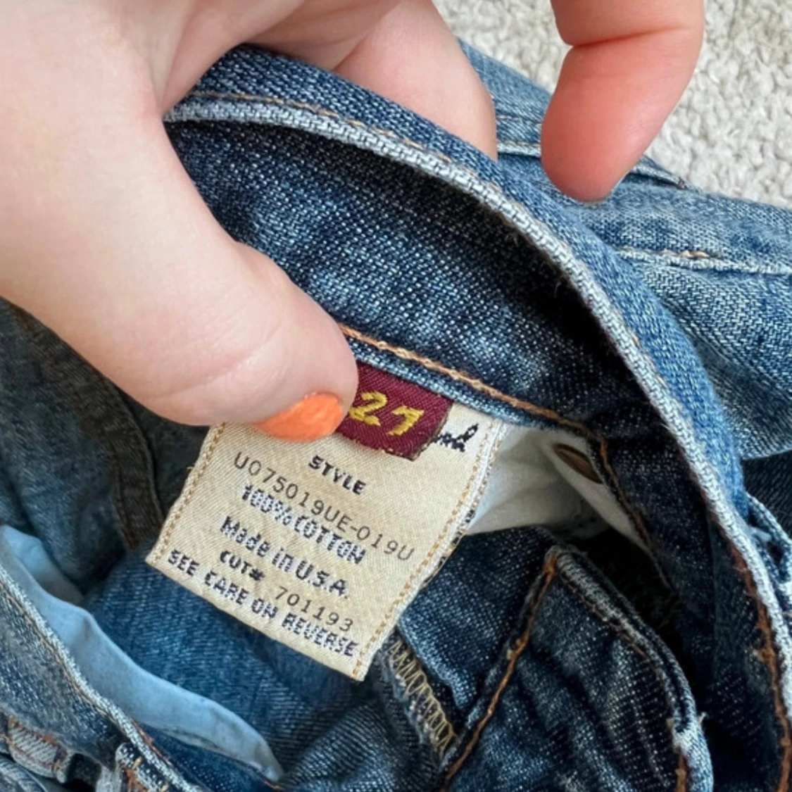 Blå bootcut jeans från 7 For All Mankind - 2