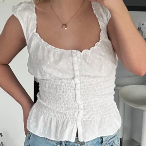 sommartopp - Världens sötaste sommartopp🤍🤍🤍