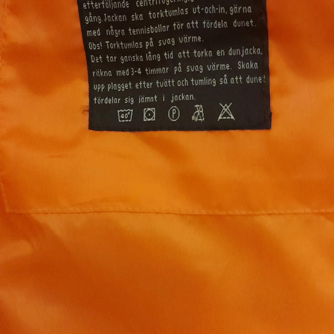 Grå dunväst från Stuff Clothing - 2