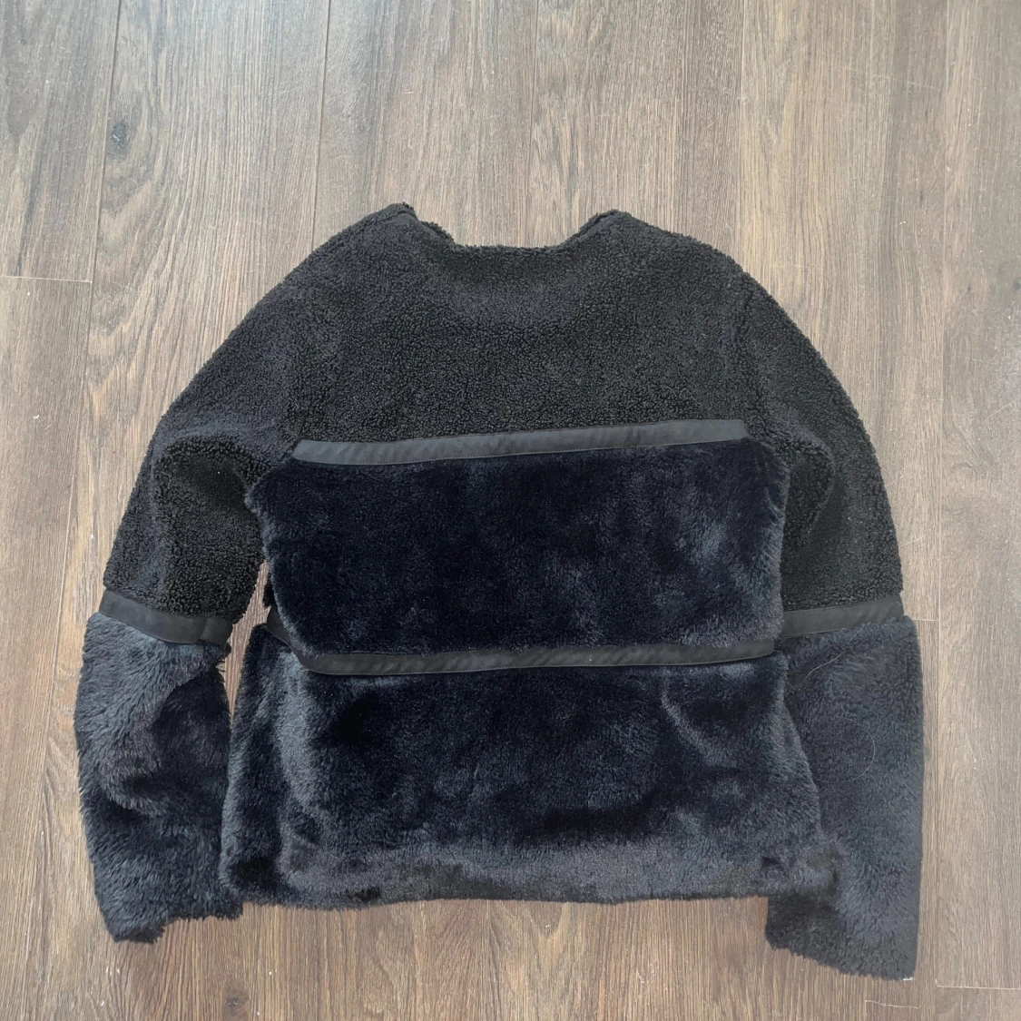 Svart pälsjacka - 3