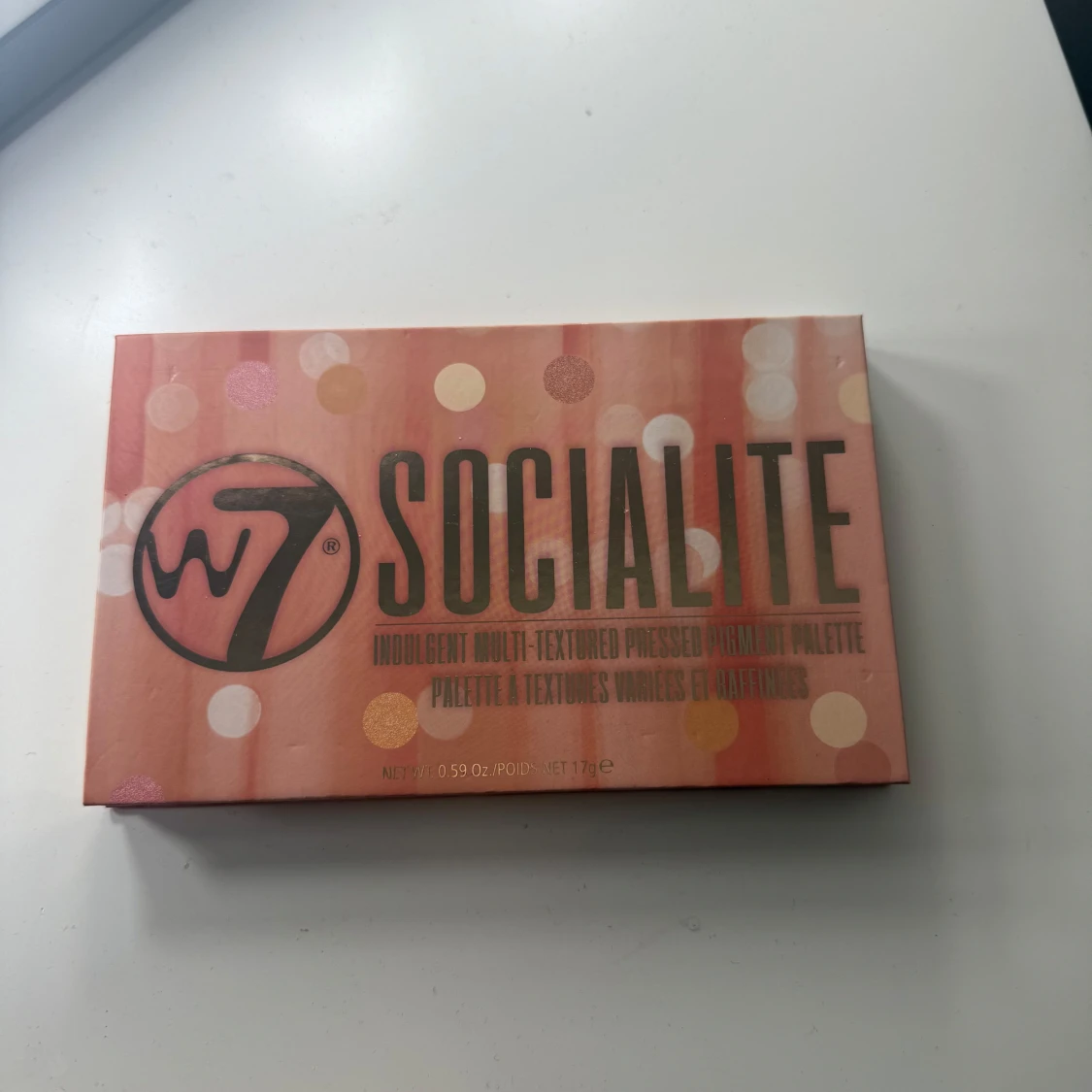 Ögonskuggspalett Socialite från W7