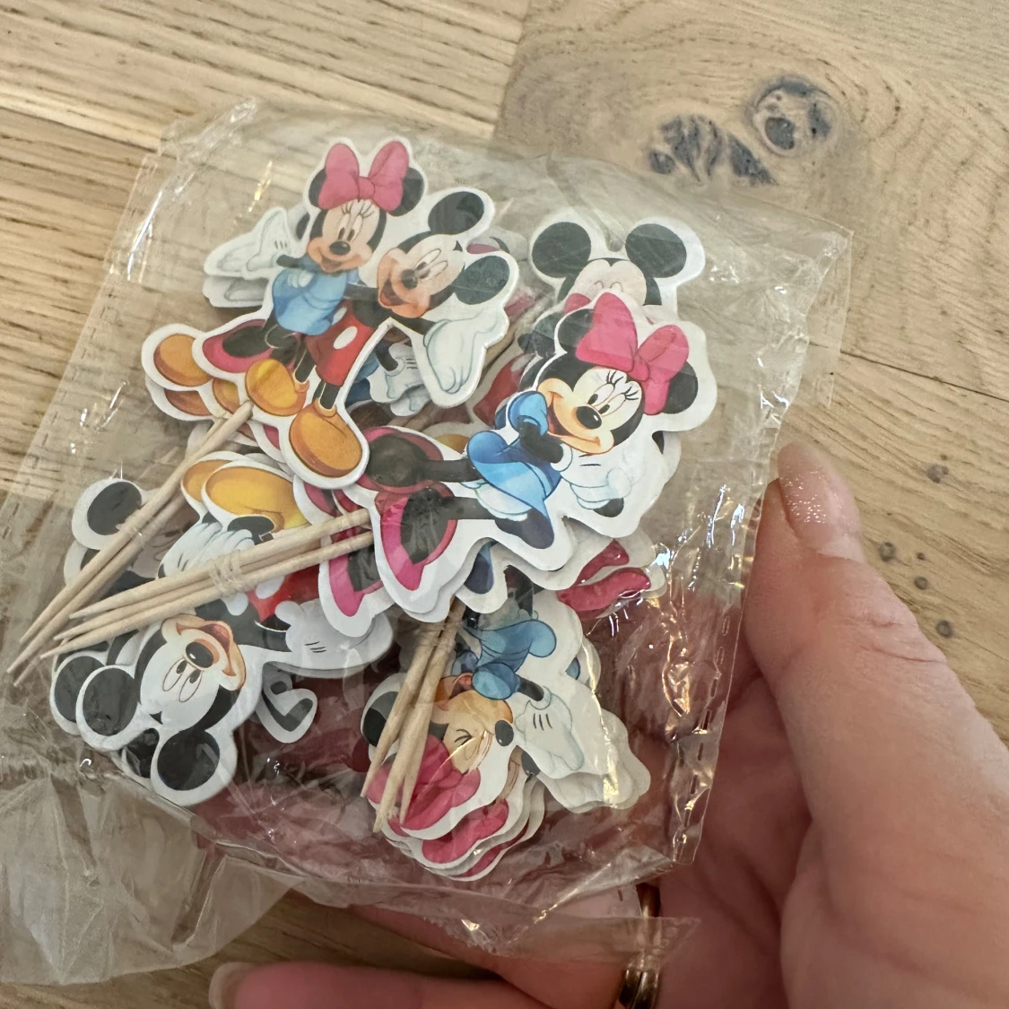 Tårtdekorationer med Musse och Mimmi Pigg - 1