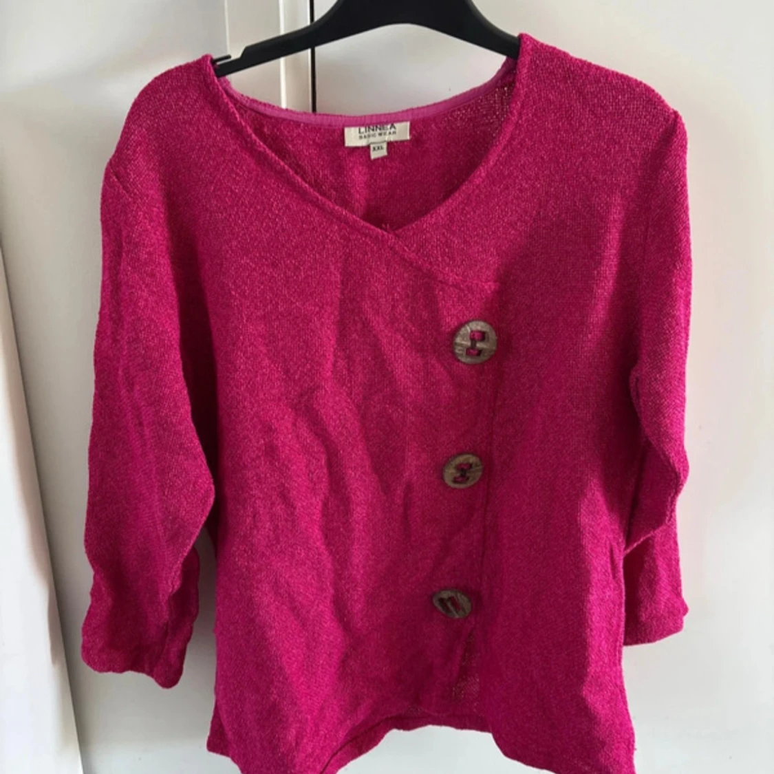 Rosa tröja från Linnea Basic Wear