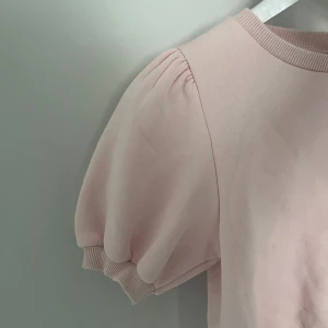 Puff ärmar  - Puffiga armar, rosa, mjuk inuti, varm