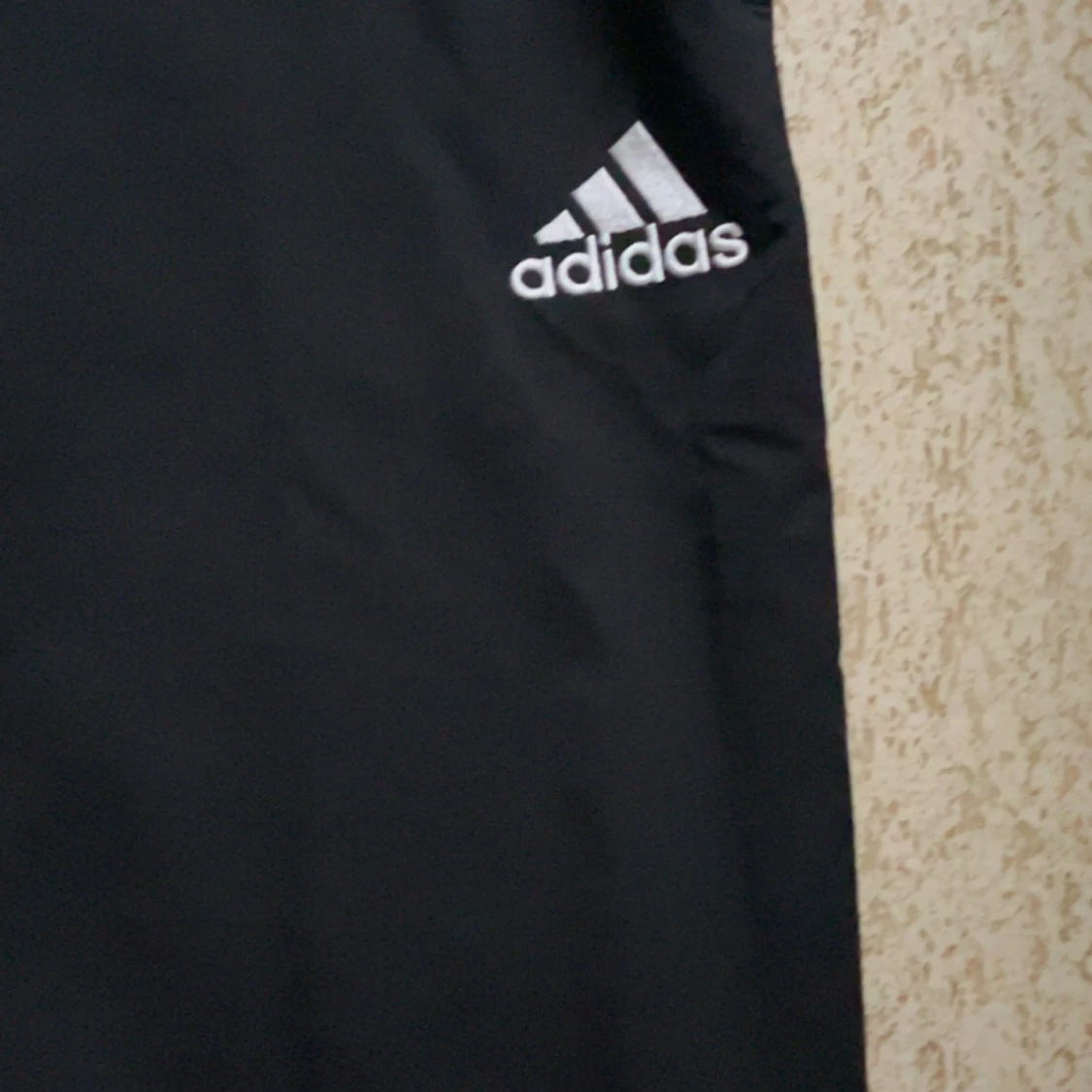 Svarta träningsbyxor från Adidas - 2