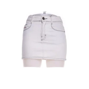 Jeans kjol - Fin jeans kjol från Diesel. Rött så bekväm love it