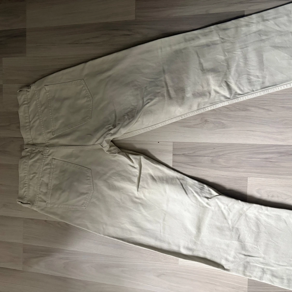 Beige byxor från Vailent/ carlings - 1