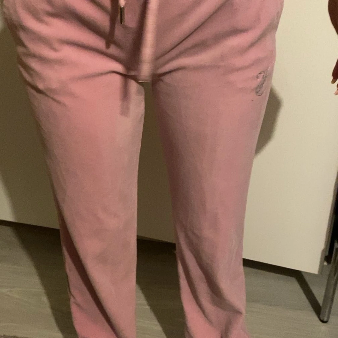 Rosa mjukisbyxor från Juicy Couture