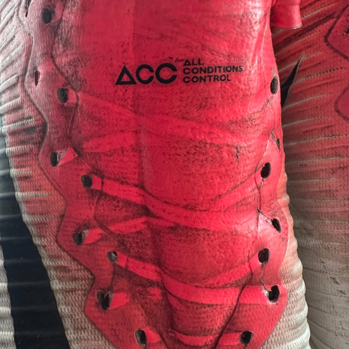 Nike fotbollsskor med snörning - 1