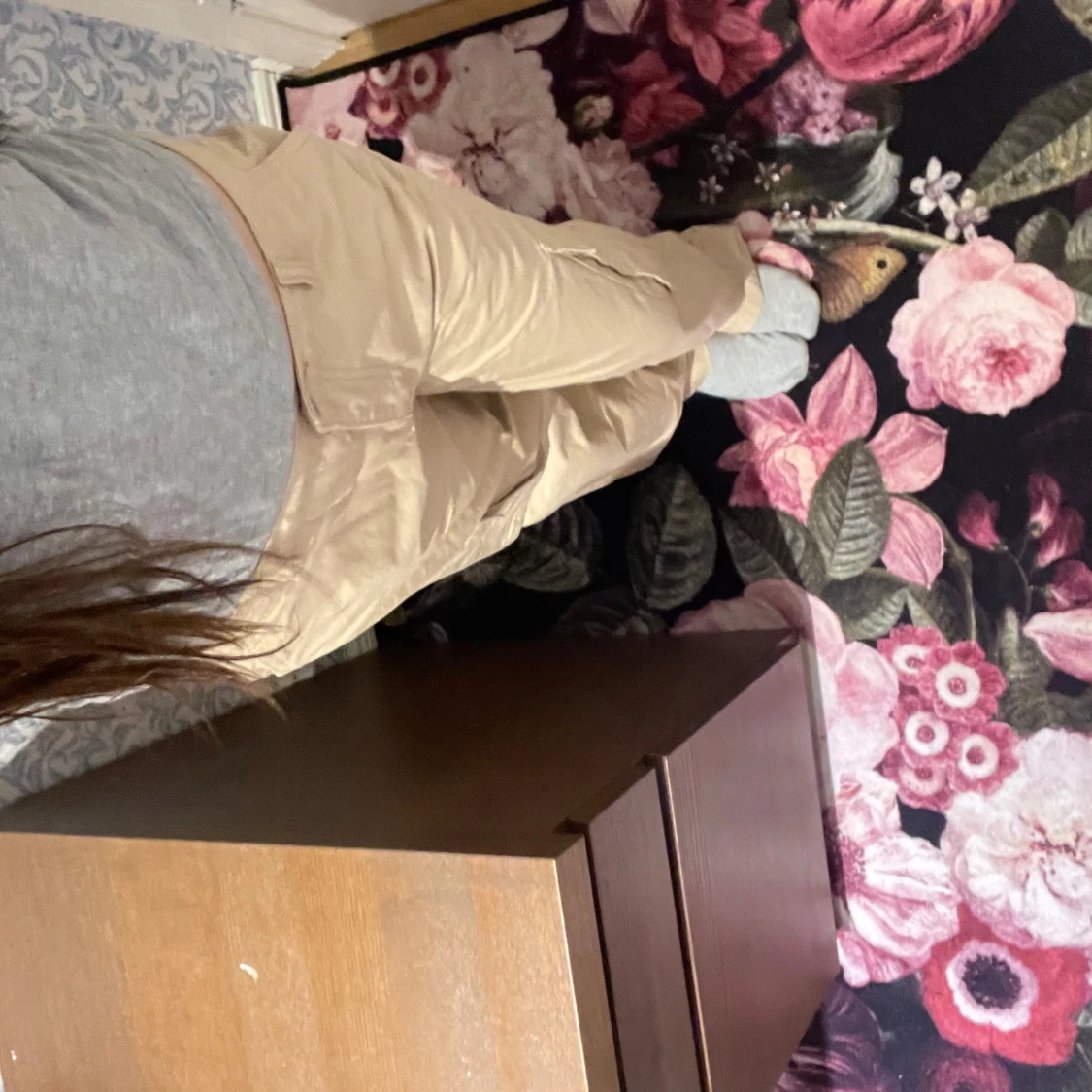 Beiga cargopants från Perfect Jeans/ Gina - 1