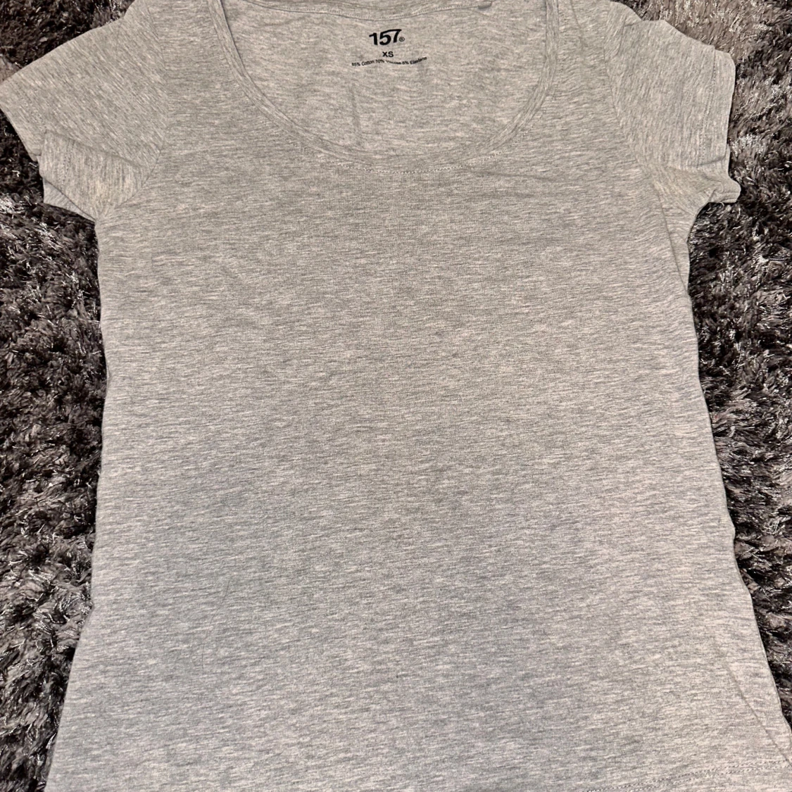 Grå basic t-shirt från 157