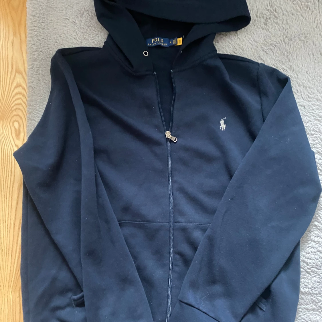 Mörk blå hoodie från Polo Ralph Lauren