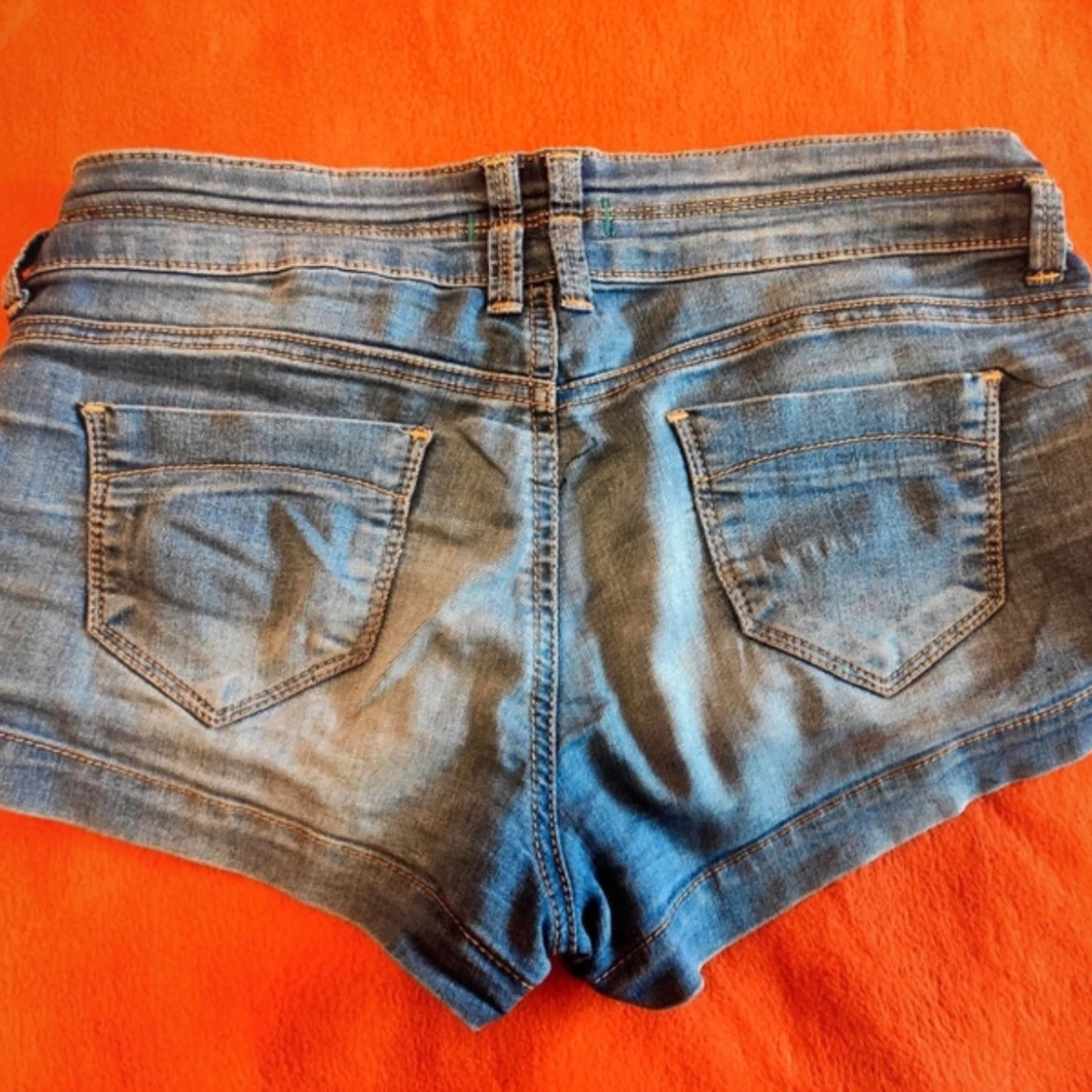 Lågmidjade shorts - 1