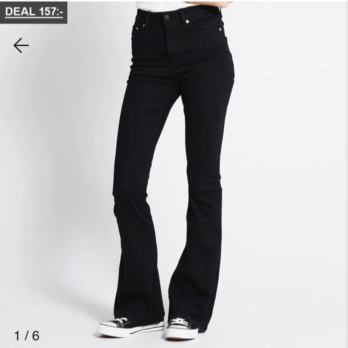 Svarta bootcut jeansbyxor - 2