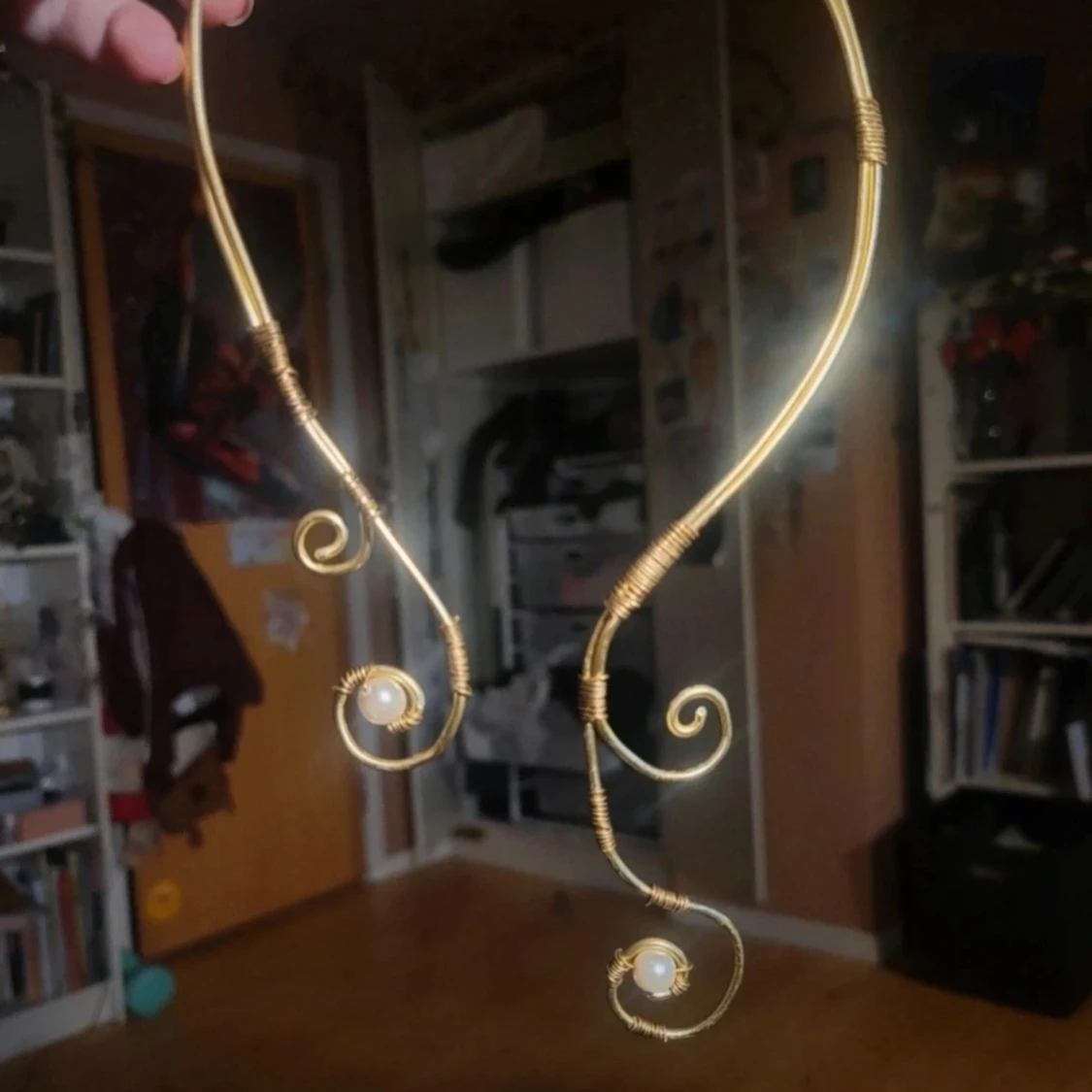 Handgjort Unikt guldhalsband med pärldetaljer - 1