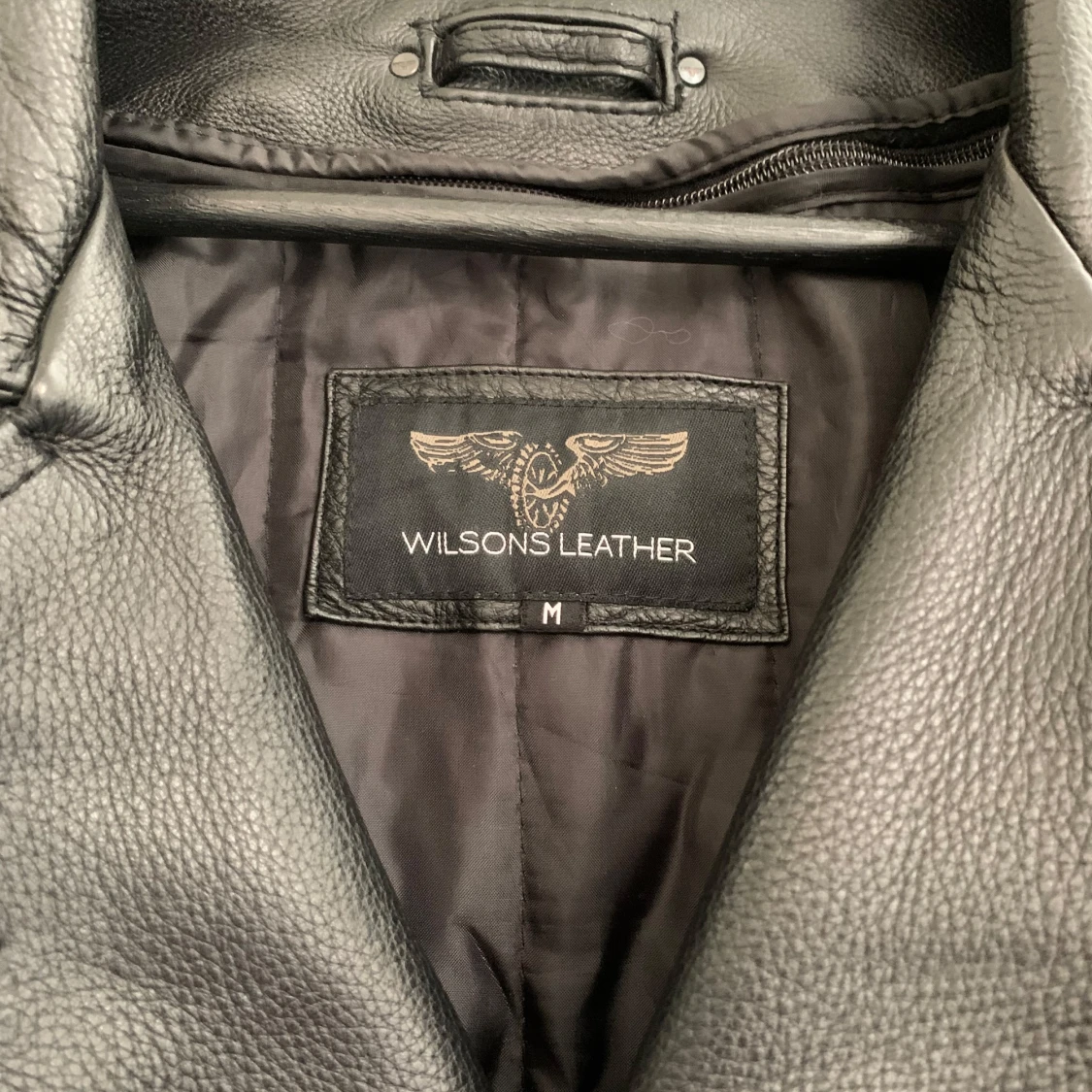 Svart skinnjacka med dragkedjor - 4