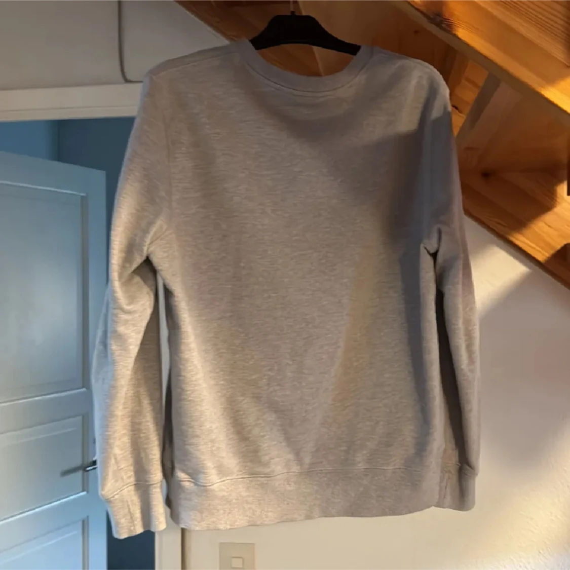 Grå sweatshirt från Morris - 1