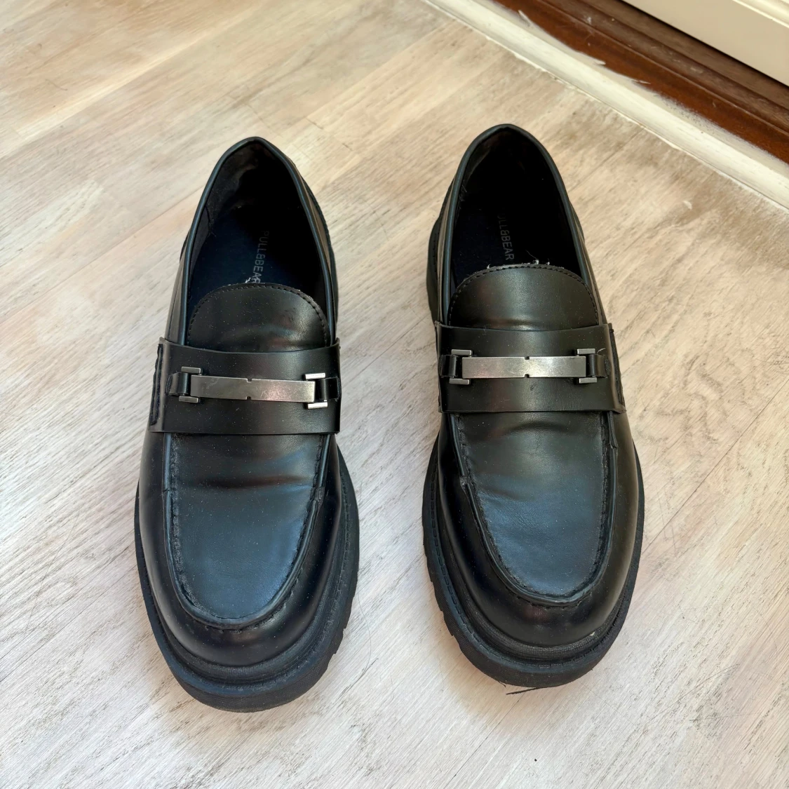 Svarta loafers från Pull&Bear