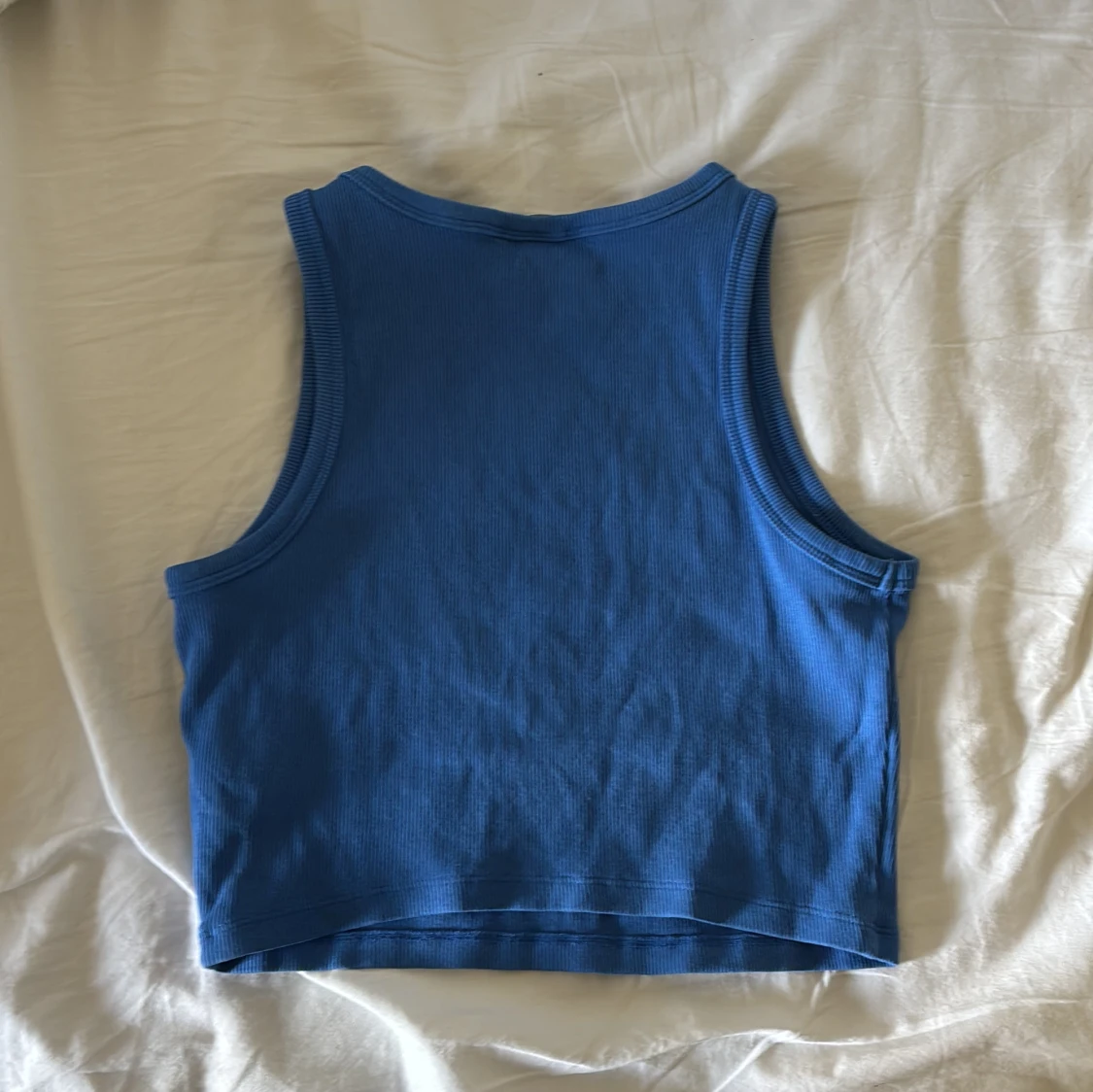 Blå ribbad linnetopp - 1