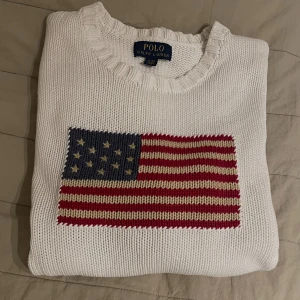 Polo Ralph Lauren tröja - Vit stickad tröja från Polo Ralph Lauren 