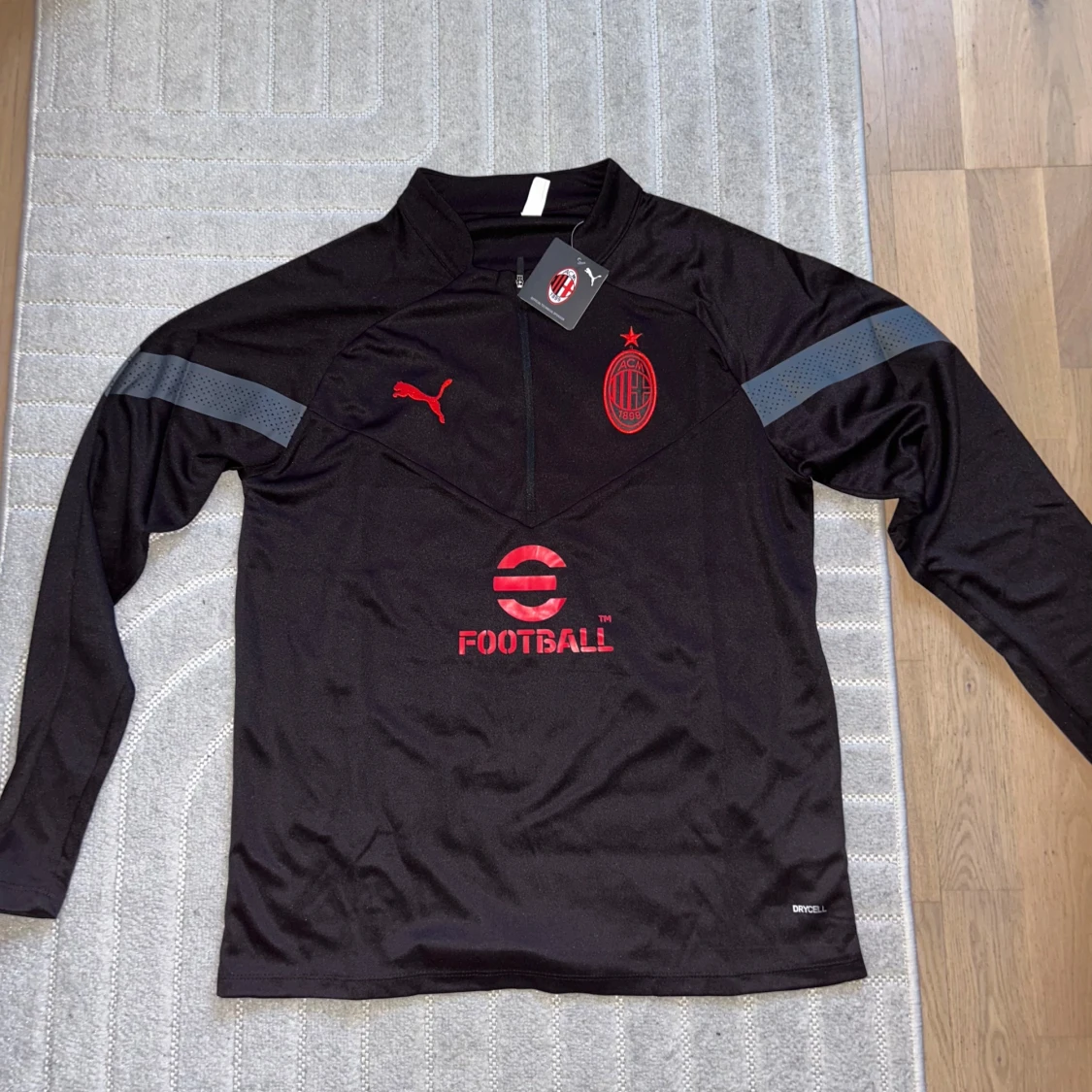 AC Milan långärmad träningset nytt