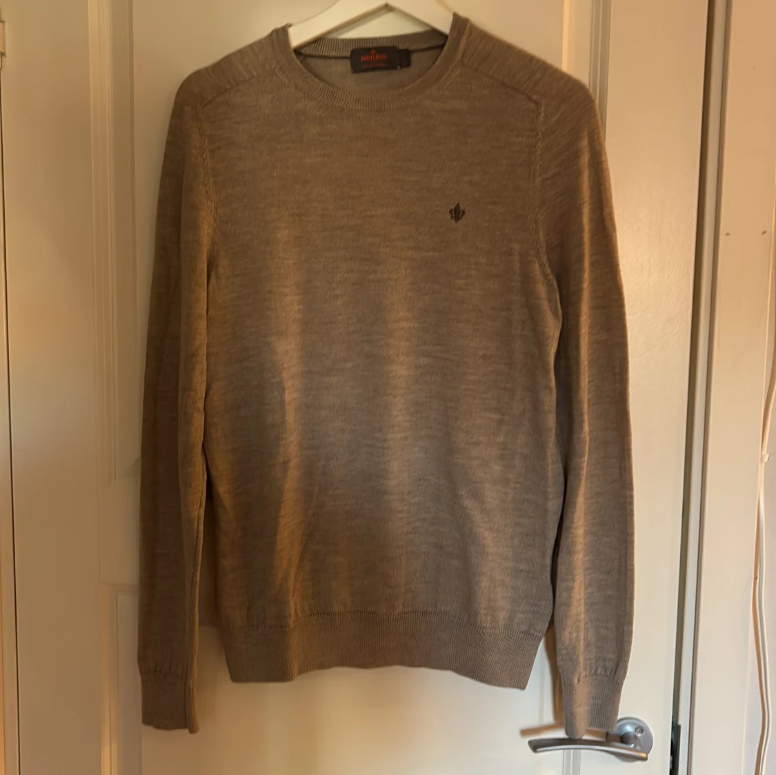 Beige merinoullströja från Morris