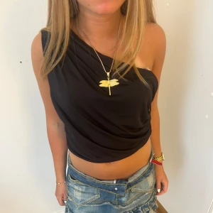 Oneshoulder topp hm💖🥹 - Så najs