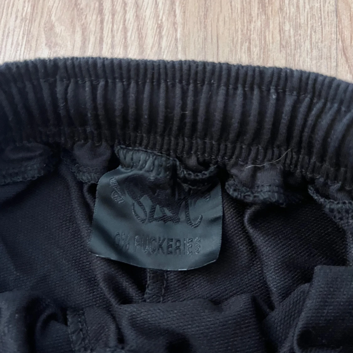 Syna world shorts - 1