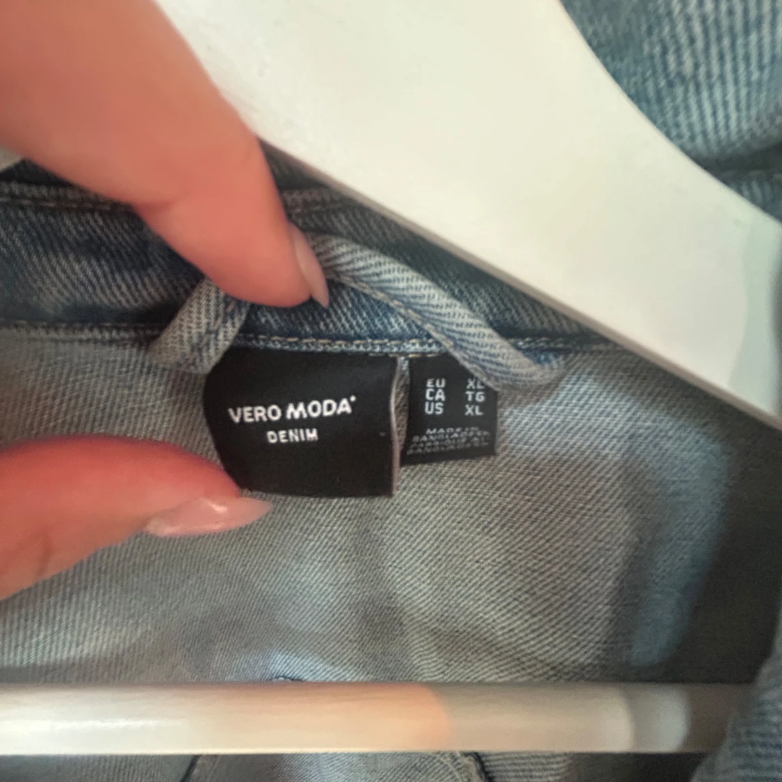 Ljusblå jeansjacka  - 2