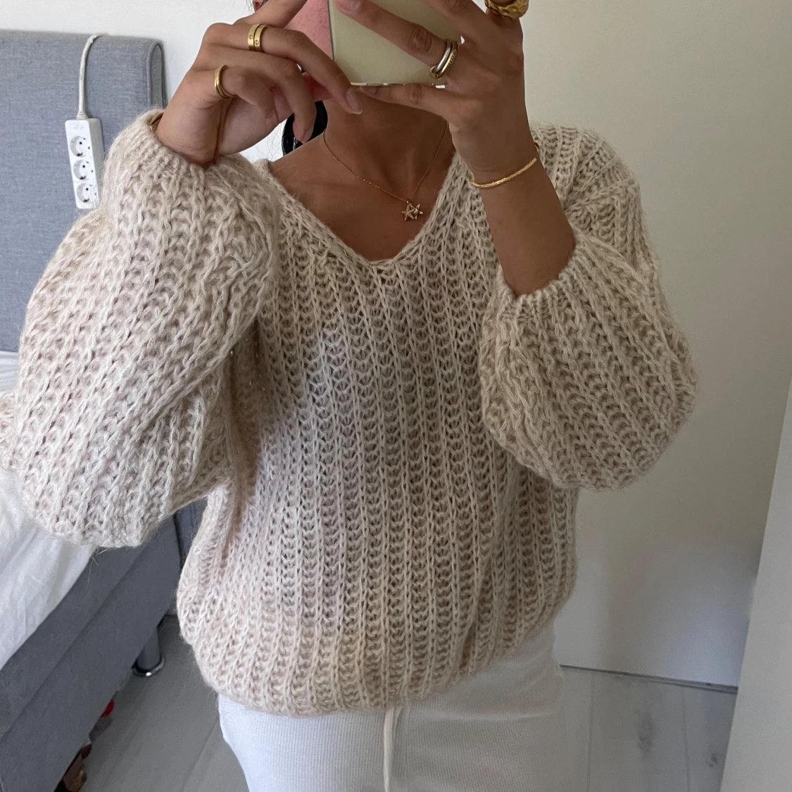 Beige stickad tröja - 2