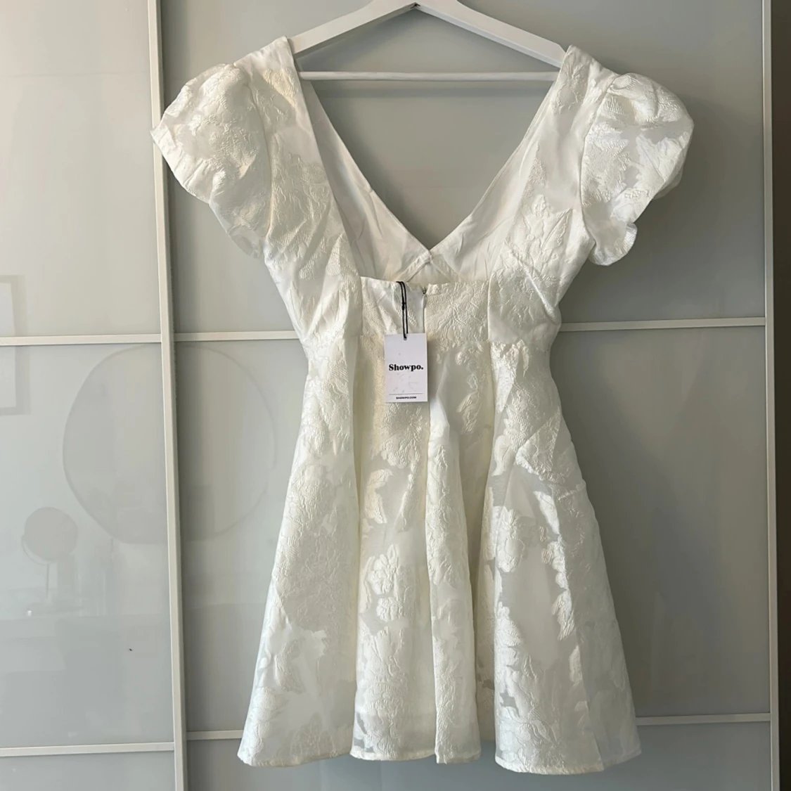 Studentklänning med puffärm - 1