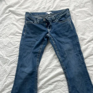 Gina Young 14+ jeans - Säljer då dom är lite för långa och för stora! 