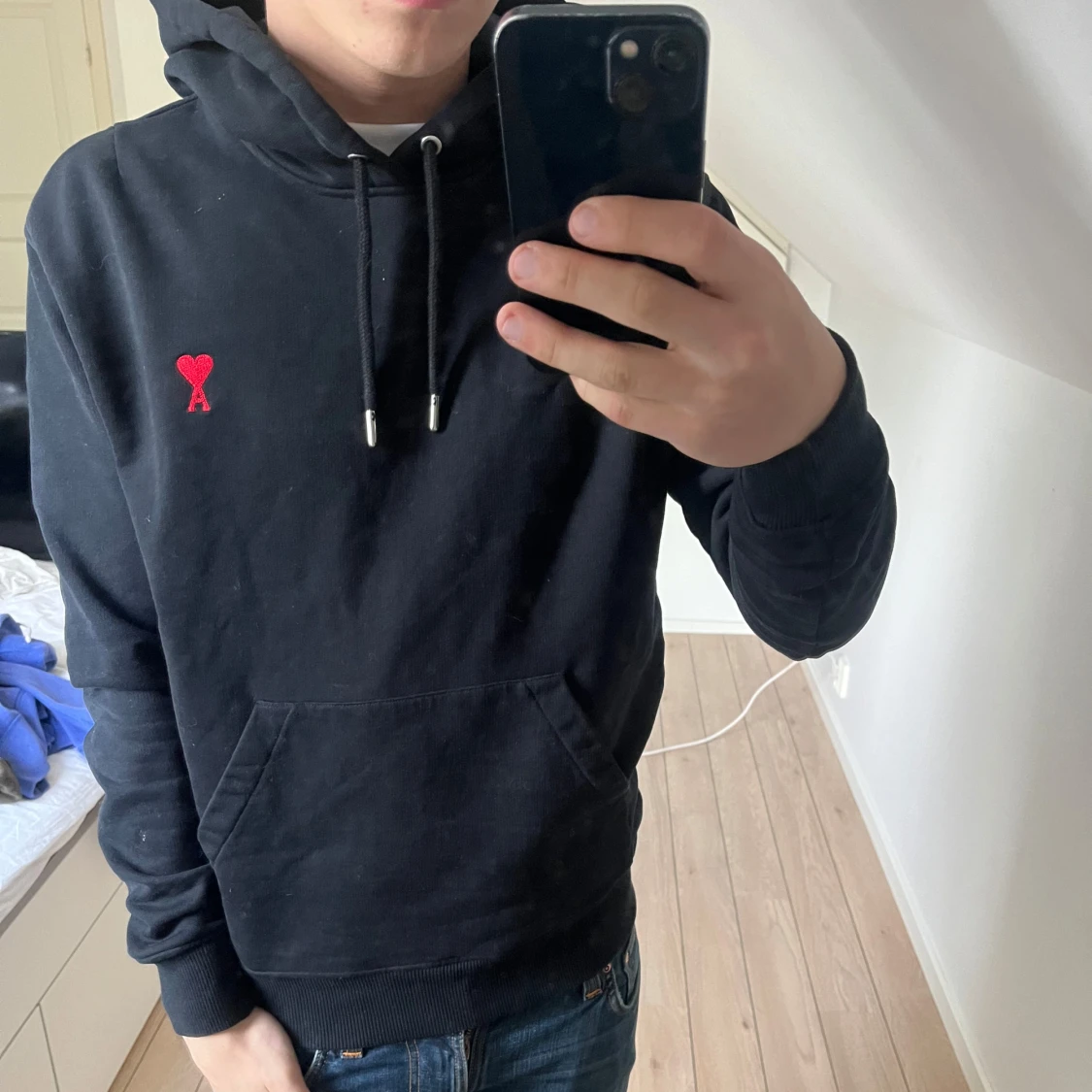 Svart hoodie från Ami Paris 