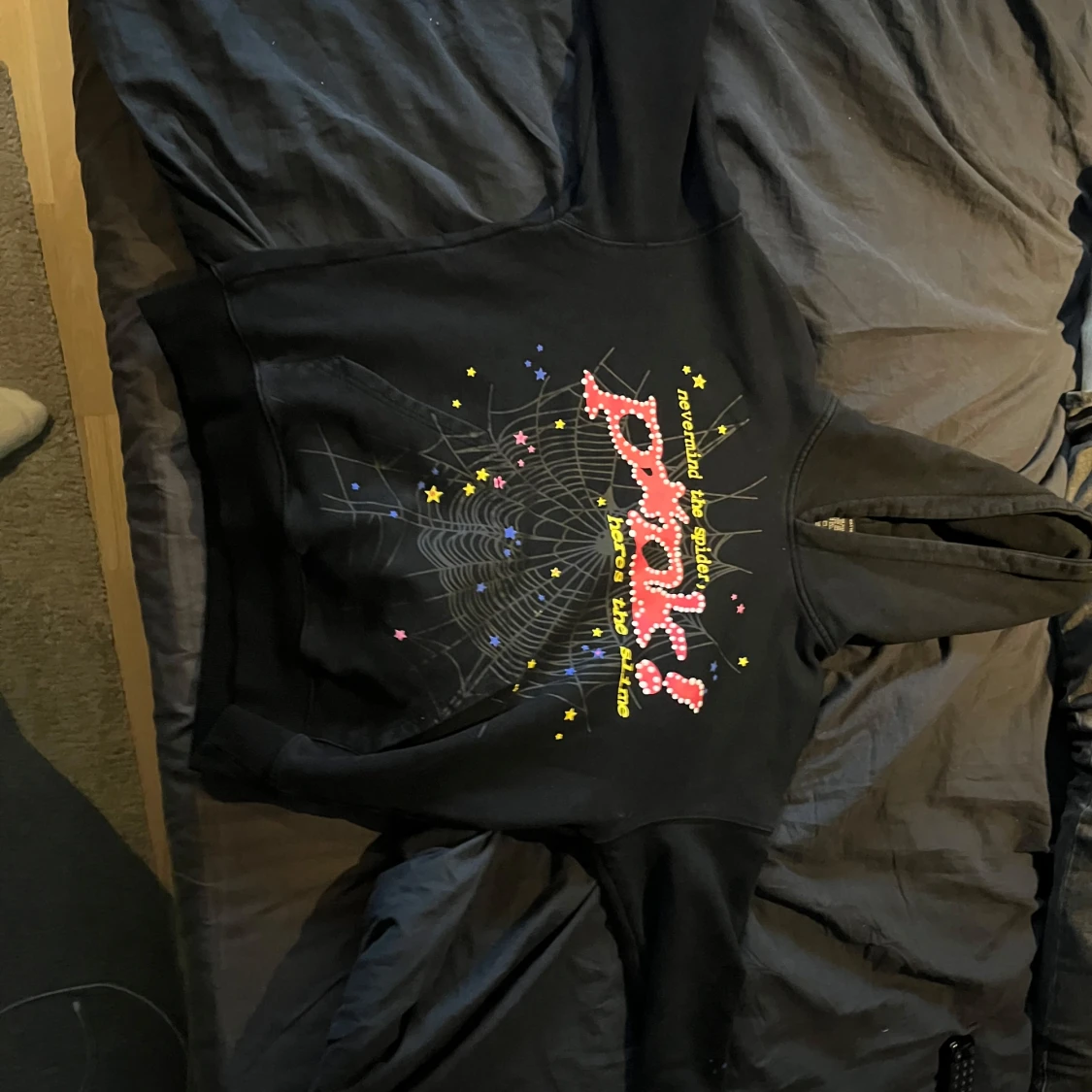 svart spider hoodie - 1