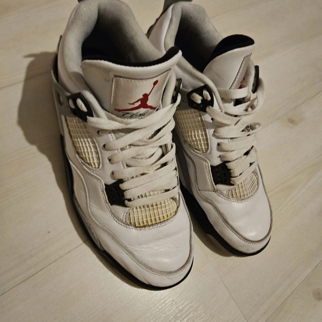 Nike Air Jordan 4 Retro Vit/Röd