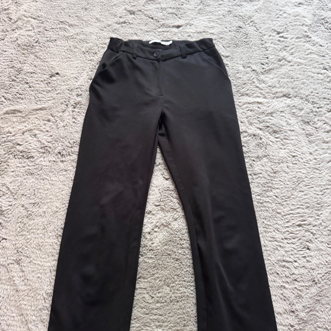 Svarta kostymbyxor från 157 - 2