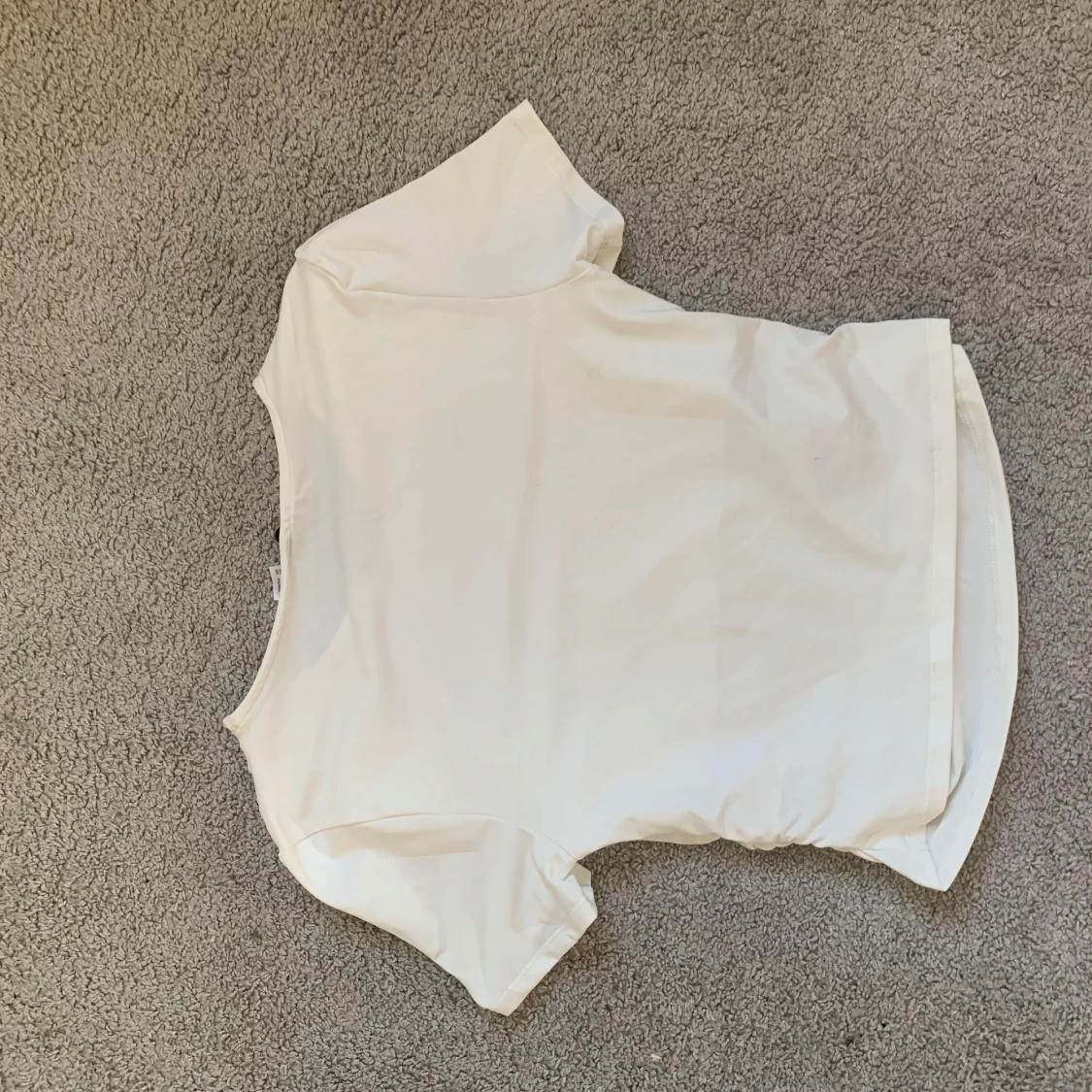 Vit kortärmad topp från Divided - 1